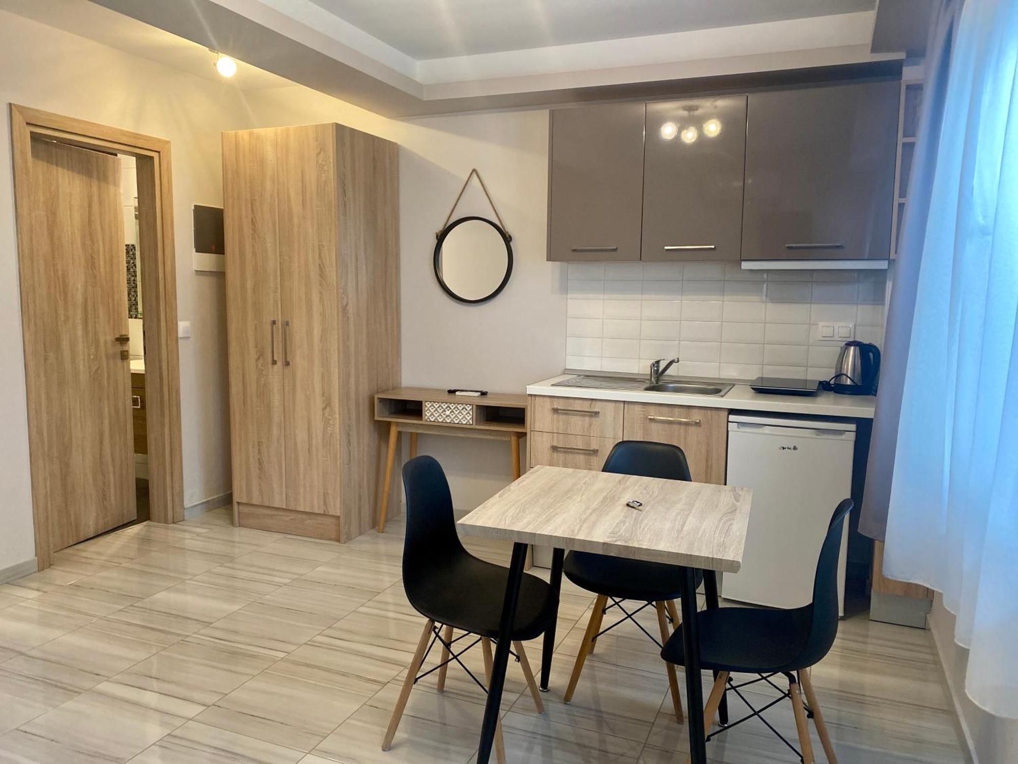 Thomas Studios & Apartments Paralia Exterior photo